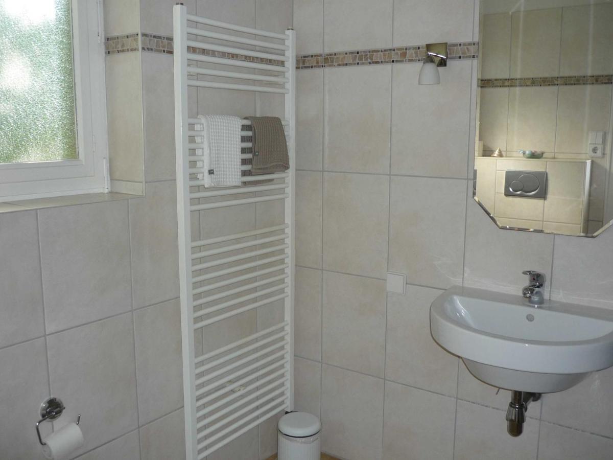 Wallsbull Eggers - Gemuetliche Ferienwohnung Im Erdgeschoss מראה חיצוני תמונה